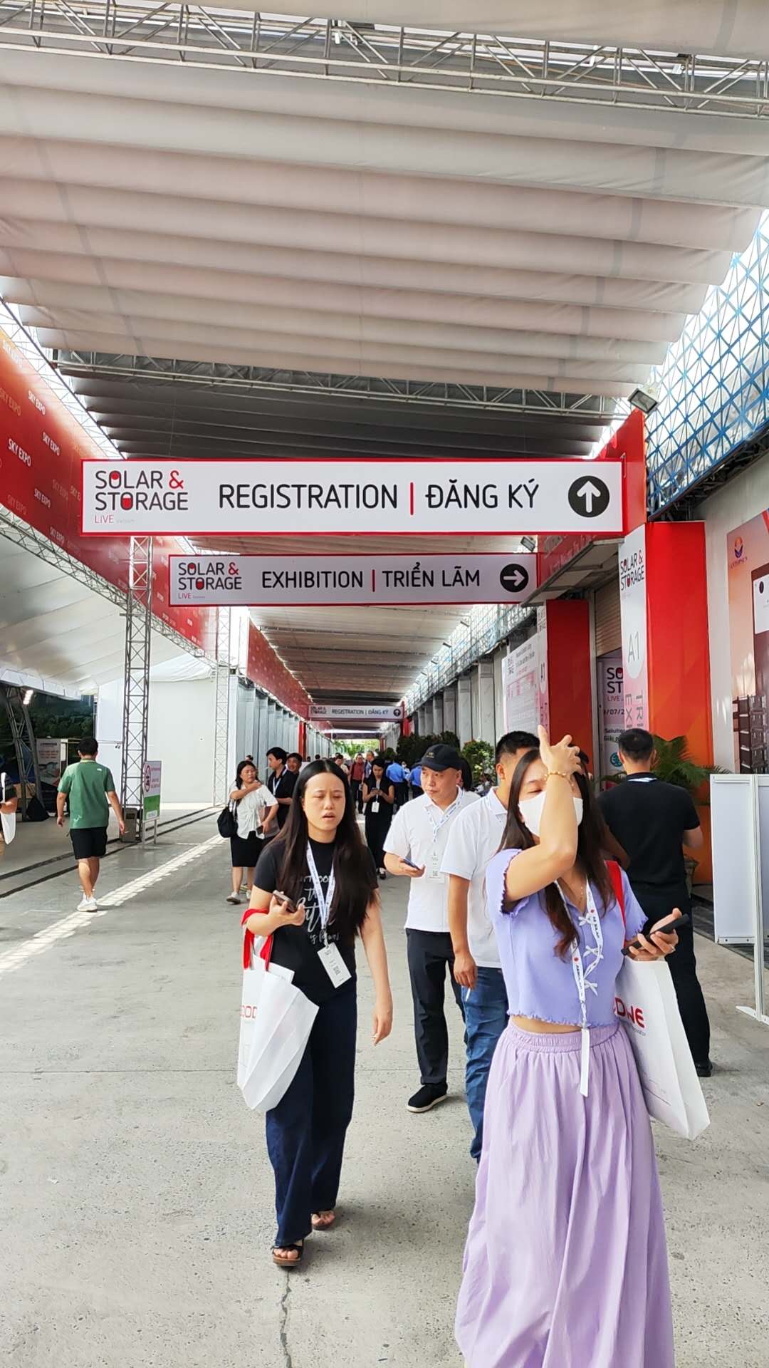 25年7月越南太阳能展05.jpg